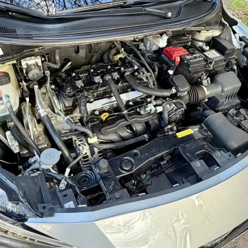 Nissan New Versa Exlusive 2024 foto 3